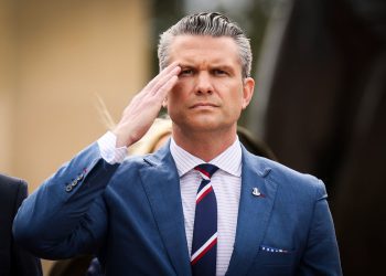 Bijela kuća se bori za pronalaženje kvalificiranih ljudi koji su voljni služiti pod Peteom Hegsethom: Izvještaj