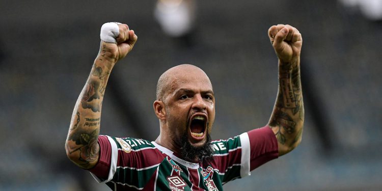 Bivša Viola, Felipe Melo i neobjavljeni zbor protiv Borusije koji pokreću kontroverzu