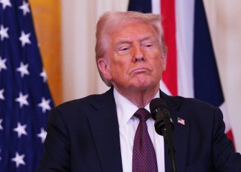 Bivši časnik čuvara navodno je prenio prijetnje smrti Trumpu na mreži