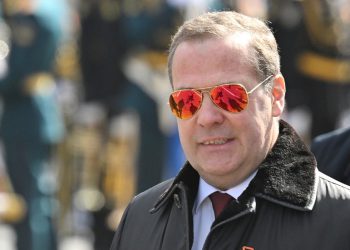 Bivši ruski predsjednik izdaje nuklearno upozorenje Kijevu-RT Rusija i bivši Sovjetski Savez