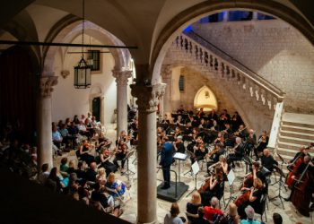 Bogat program Orkestra: Večeras filmska glazba, a u četvrtak – OPERA GALA
