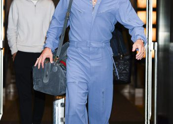 Brad Pitt obožavatelji uoče detalje o romansi s Ines de Ramonom dok izlaze iz premijere voljene up