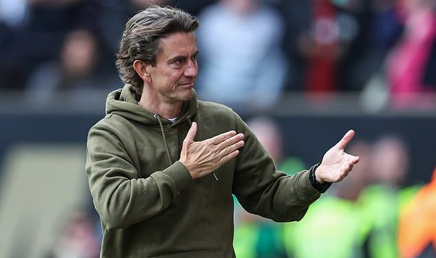 Brentfordov šef Thomas Frank je glavni kandidat koji će zamijeniti Ange Postecoglou nakon nemilosrdnog Tottenhama otpuštenog menadžera trofeja