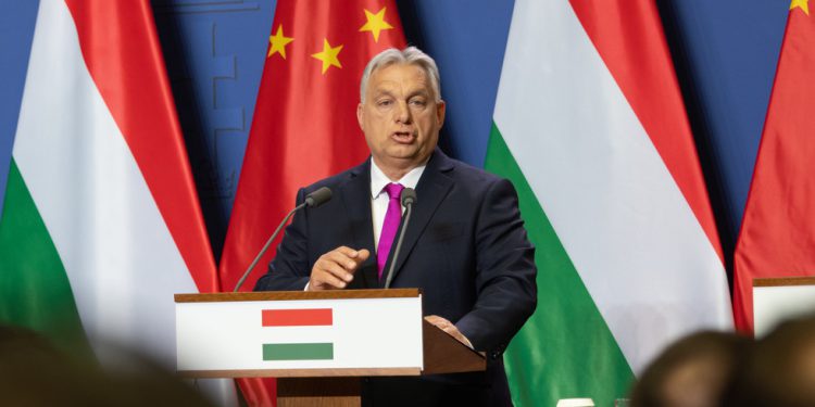 ‘Bruxelles je oteo našu budućnost’ – Orban – RT World News