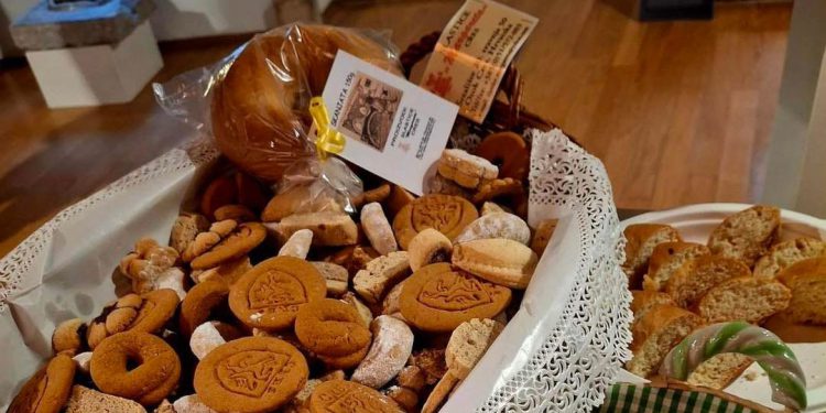 CRESKA KUHINJA Predstavljena tipična otočka jela