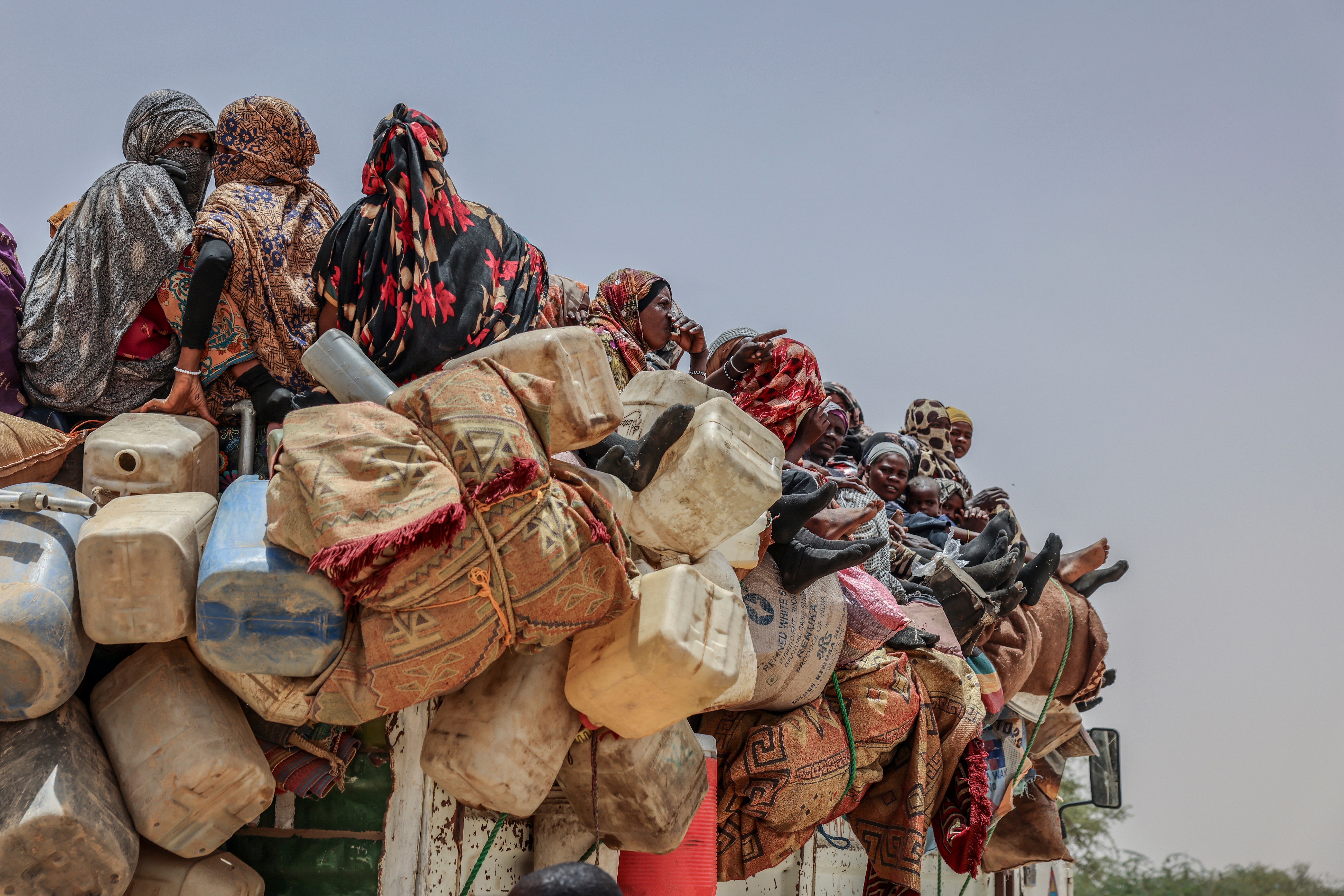 Izbjeglice stižu u kamp Tine Transit u provinciji Chad's Wadi Fara