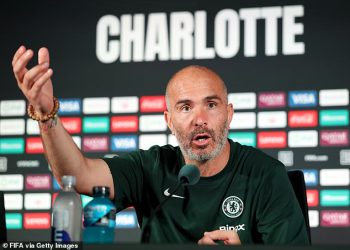 Chelsea Boss etiketi na Svjetskom kupu pobjede nad Benficom ‘šala’, kako kaže da turnir ‘nije nogomet’ nakon što je sukob posljednjih 16 suspendiran na gotovo dva sata zbog munje