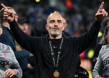 Chelsea je izbacio četiri zvijezde – vrijedan 145 milijuna funti – od njihovog klupskog selekcije Svjetskog kupa dok se pojavljuje novi ‘Bomb Squad’ … ali jedan igrač preživi novo pravilo Enza Maresca