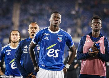 Chelsea uzmi „poseban“ prijenos potrošiti na 60 milijuna funti, jer potpise francuske zvijezde na osmogodišnji ugovor stiže kako bi pojačao svoj klub Svjetskog kupa