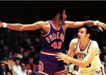 Connie Hawkins, od njujorškog igrališta do Fortitudo. Orianijev NBA noir