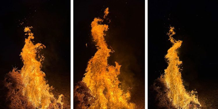 DALMACIJA ZABLJESNULA SVITNJACIMA Sveti Ivan Svitnjak ‘došao’ je večeras u plamenu