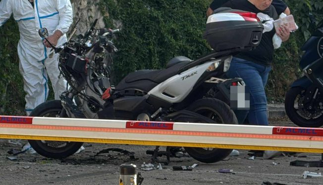 DETONACIJA U GRUŽU Eksplodirao motocikl, počinitelj postavio pirotehničko sredstvo, jedna osoba u policiji (FOTO/VIDEO)