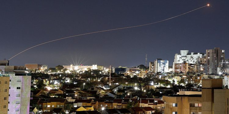 Detalji o višeslojnom obrambenom sustavu koji štiti Izrael od zračnih napada