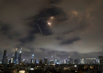 Diplomatski proboj neuhvatljivo kao što se rat Izrael-iran proteže u drugi tjedan