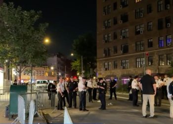 Dva pucanja u blizini povijesnog Stonewall Inn -a nakon New York Pride March