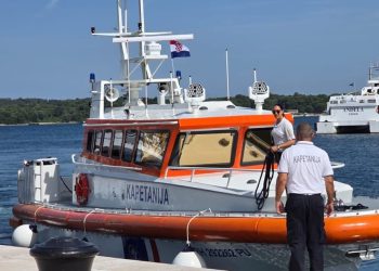 Dvije nove brodice isporučene lučkim kapetanijama u Puli i Splitu