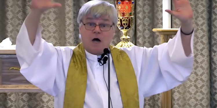 Egzorcist otkriva molitvu koja potpuno zasljepljuje sotonu: ‘Oslobođena u minuti’