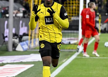 Europski div ‘započinje razgovor s Jamiejem Gittens’, jer se Chelsea suočava s ozbiljnom prijetnjom za 55 milijuna funti Borussia Dortmund Star