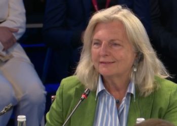 Ex-austrian FM kaže Rusima da odustanu od romantičnih predodžbi o zapadnoj Europi-RT Rusiji i bivšem Sovjetskom Savezu