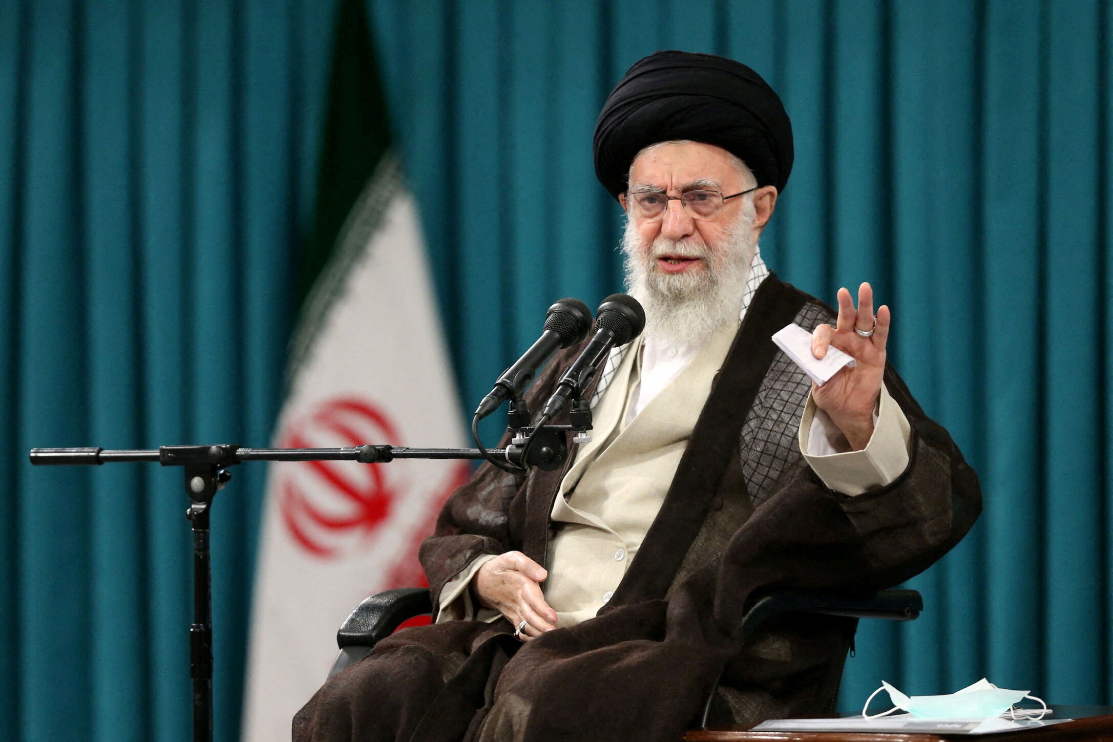Trump kaže da Izrael i SAD znaju gdje se nalazi iranski ajatolah Ali Khamenei