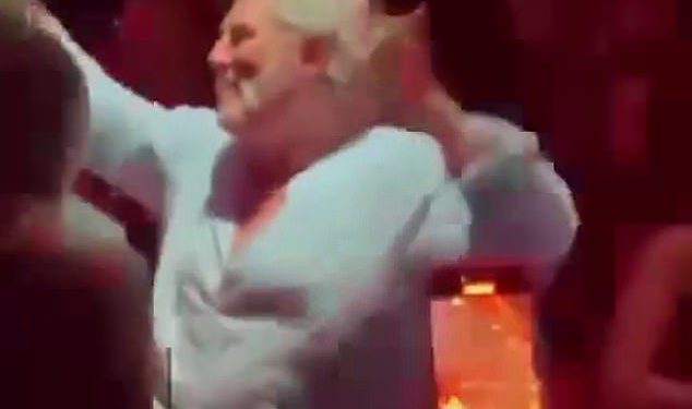 Footy legenda Robert Dipierdomenitico otkriva pravu priču koja stoji iza virusnog videa o tome kako ide u noćni klub s poznatim DJ -om