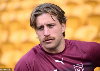 Footy zvijezda Cameron Munster otkriva zapanjujuću količinu novca koji je izgubio u odnosu na jedan trenutak u sekundi s vrećicom bijelog praha