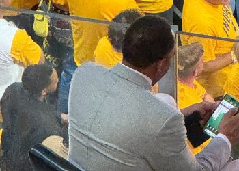 Fotografija Stephena A. Smitha u ‘neugodnom’ činu tijekom NBA finala postaje virusna