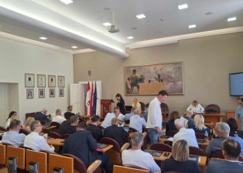 GLEDAJTE UŽIVO U tijeku konstituirajuća sjednica Županijske skupštine (VIDEO)