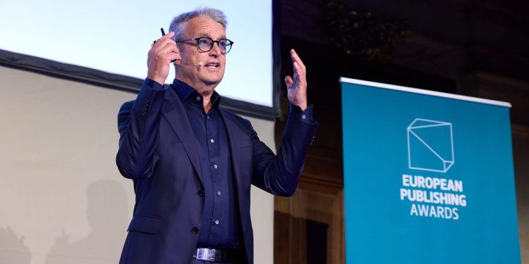 Gabor Steingart: Fizički susret s građanima nema alternativu, redakcijski autobus od 330.000 eura financirali su nam čitatelji