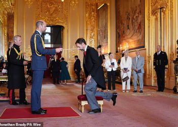 Gareth Southgate upućuje zadivljujući priznanje u Engleskoj nakon što je bivši šef Tri Lionsa primio viteško mjesto za usluge nogometu