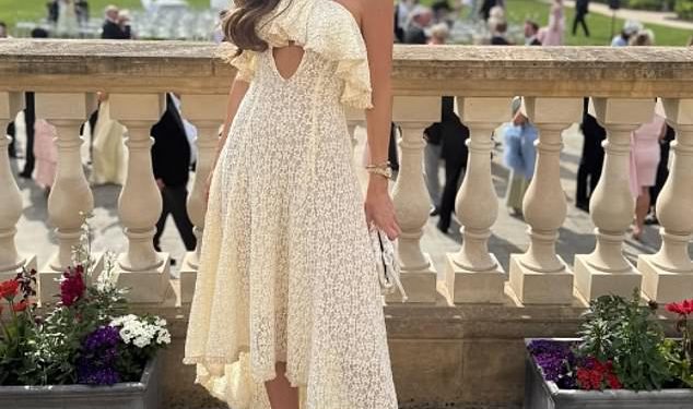 Georgia Steel je zapušten zbog nošenja ‘bijele’ haljine na vjenčanju Dani Dyera za Jarrod Bowen