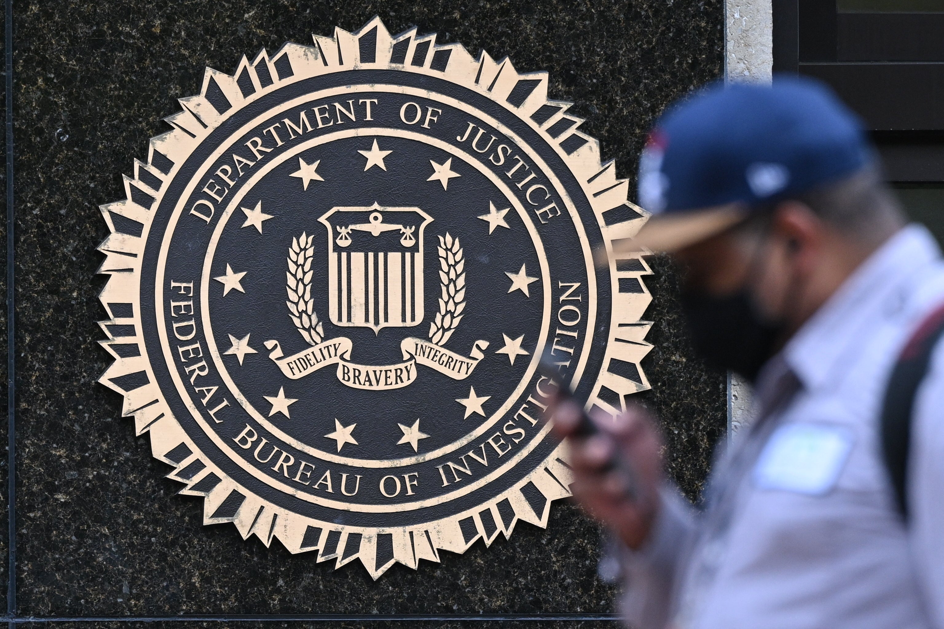 Čelnici FBI -a imali su preliminarne rasprave o premještanju sjedišta za trening ureda u Quantico u Huntsville