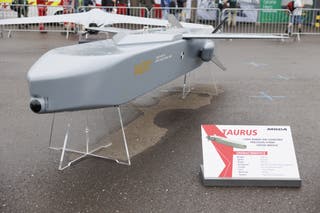 Bik dugog dometa pokrenuo je precizno krstarenje raketom na izložbi na 