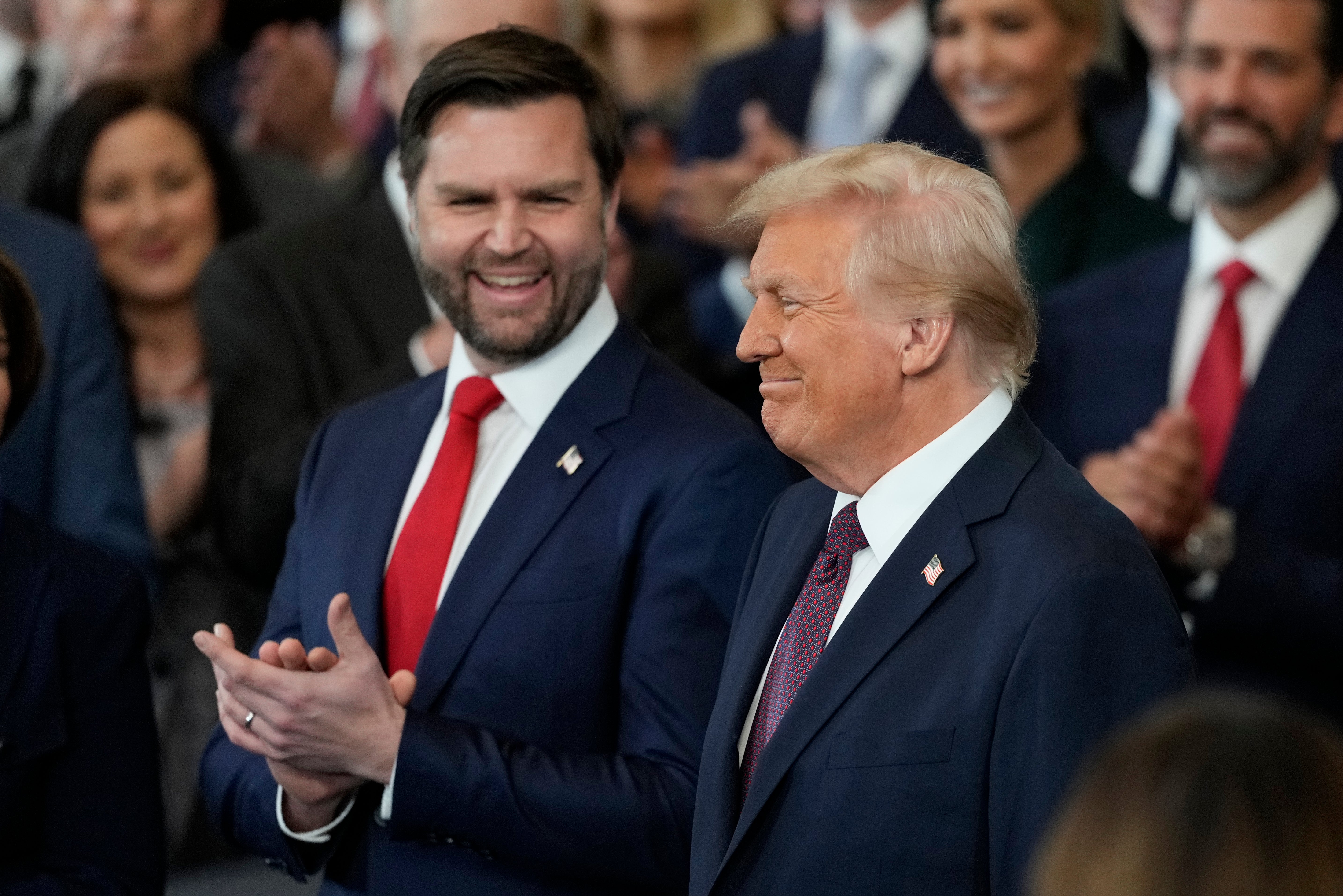 Trump je pohvalio i Vance i Rubio, ali službeno nije nazvao svog idealnog nasljednika.