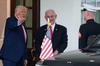 Američki predsjednik Donald Trump oprostio se od izraelskog premijera Benjamina Netanyahua dok napušta Bijelu kuću nakon sastanka