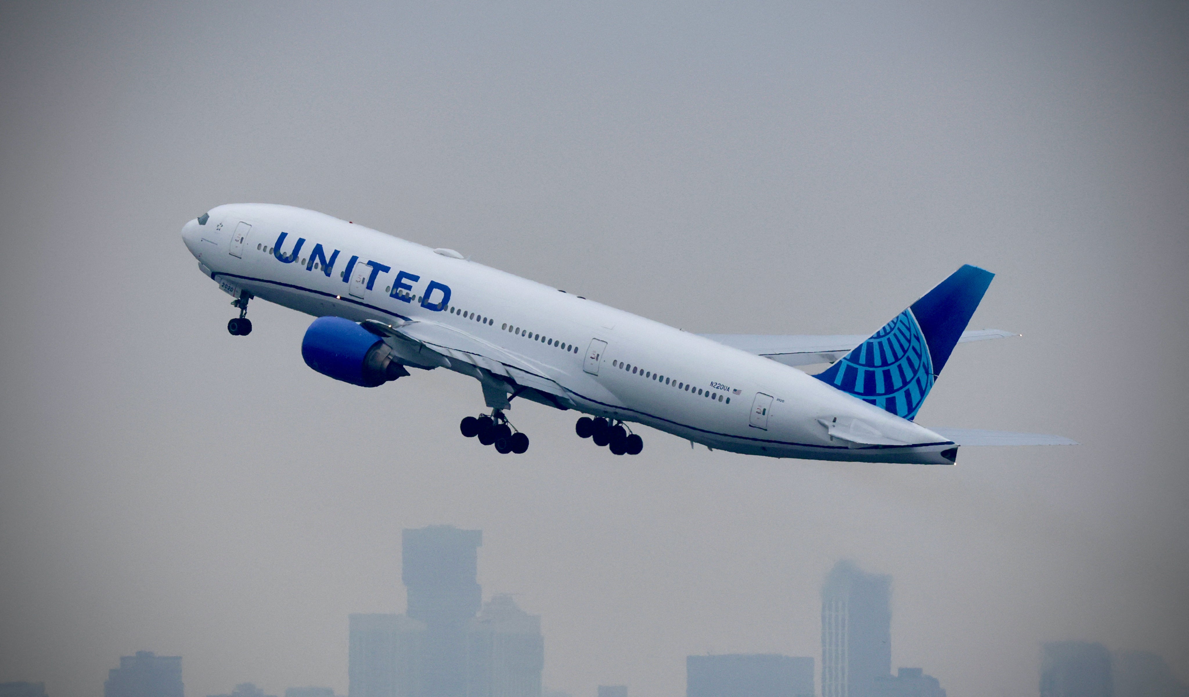 Glavne američke aviokompanije suspendirale su neke letove na Bliski Istok usred sukoba Izrael-iran