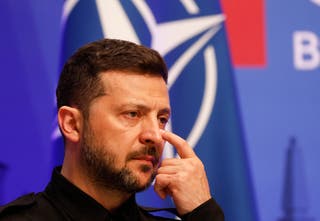 Ukrajinski predsjednik Volodymyr Zelensky prisustvuje konferenciji za novinare tijekom samita s čelnicima NATO -a u Vilniusu u Litvi