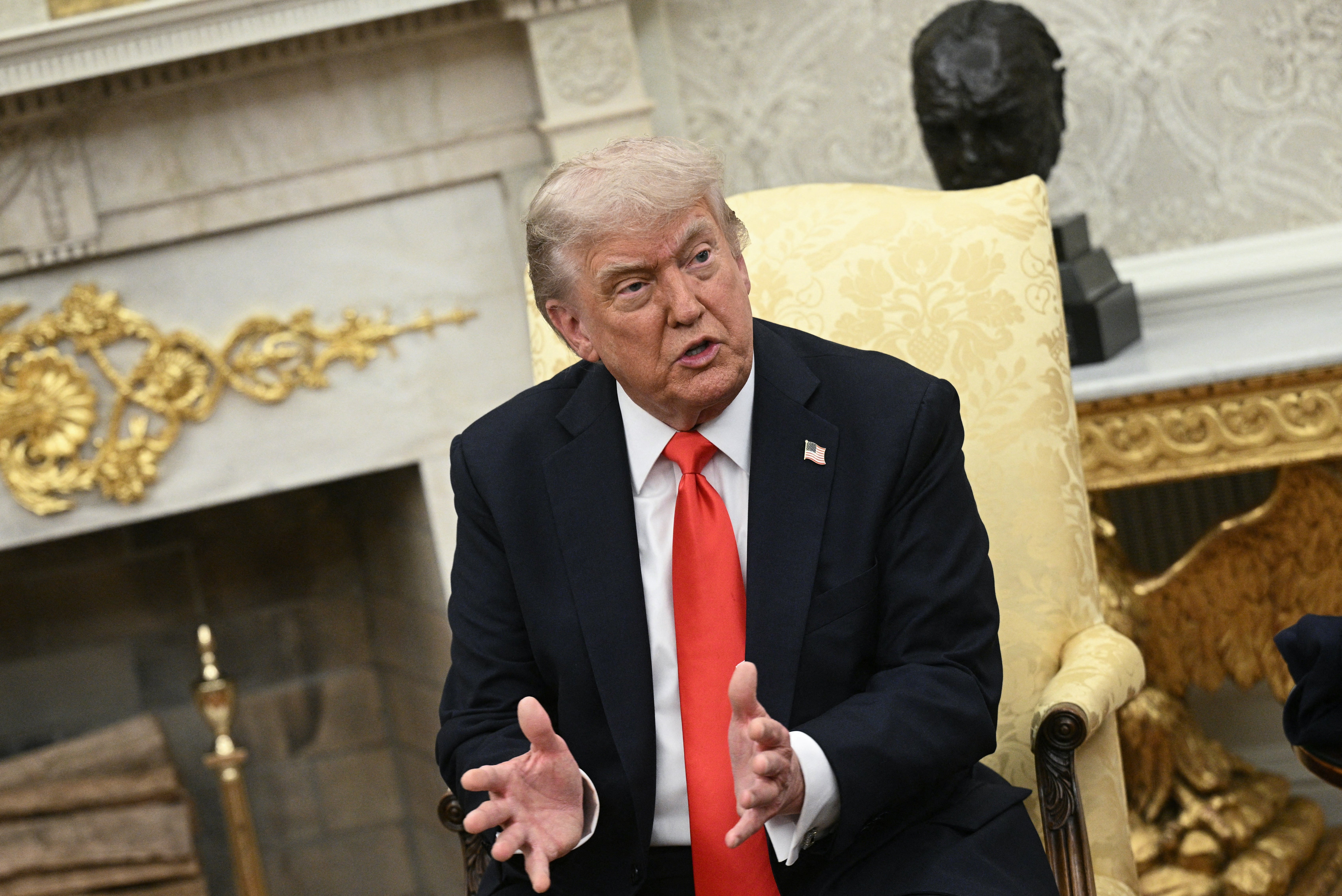 U početku je Trump bio netipično suzdržan s mošusom