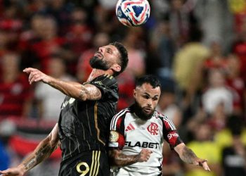 Giroud Al Lilla: Ex Milan može se vratiti u Europu