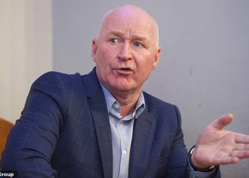 Gledamo vas: Rangersi upozoravaju SFA da će nadzirati TV emisije suparničkih klubova nakon što ih optužuju da su dali jače komentare od ‘korumpiranog’ Johna Browna