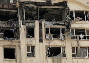 Globalni čelnici zahtijevaju suzdržavanje nakon što Izrael pogodi preko 100 ciljeva u Iranu
