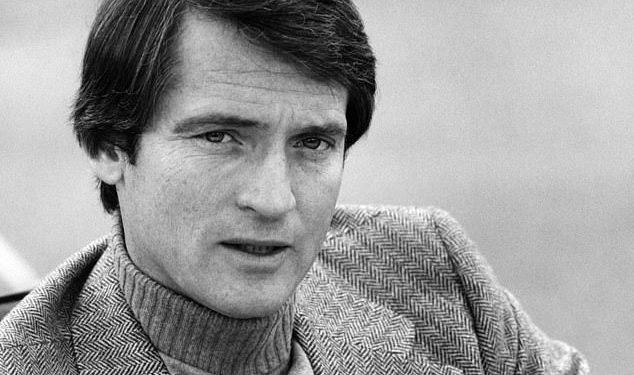 Glumac sapuna Chris Robinson umire u 86: Zvijezda najpoznatija po ulogama u Općoj bolnici i Bold i Beautiful prolazi u kući u Arizoni