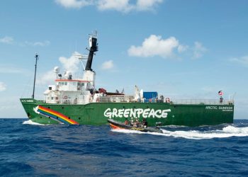 Greenpeaceov brod Arctic Sunrise na fosilno gorivo dolazi u Hrvatsku prosvjedovati protiv