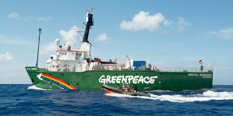 Greenpeaceov brod Arctic Sunrise na fosilno gorivo dolazi u Hrvatsku prosvjedovati protiv