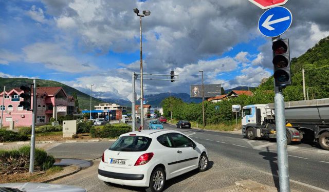 Gužve u Mostaru stigle do Parlamenta: Zatražena promjena režima semafora