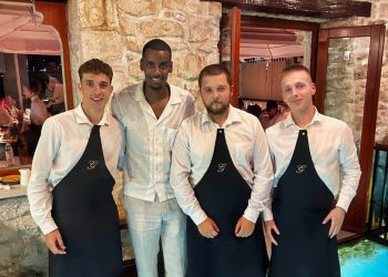 Hvar je izgubio partijanere, ali sve više privlači elitu: Nogometna zvijezda u kultnom hvarskom restoranu