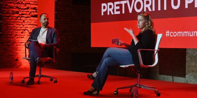 IT i dalje raste dvoznamenkasto, ali okrupnjavanje je imperativ