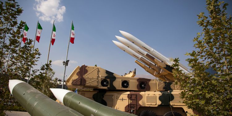 Iran: Oborili smo najmanje dva izraelska aviona i zatočili žensku pilotkinju