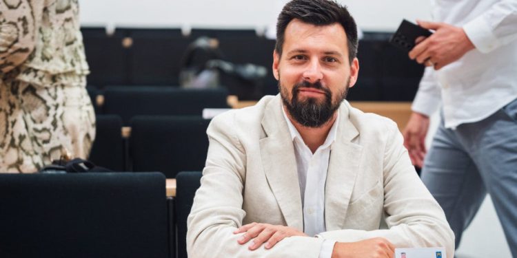 Ivošević: “Šuta nema većinu, ne poznaje procedure i vraća plastiku u Gradsko vijeće”