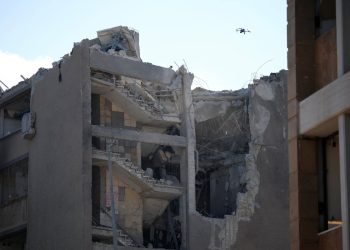 Izrael-iran Najnovije: Izrael udara najveći iranski nuklearni istraživački postrojenje nakon ogromnih eksplozijskih stijena haifa